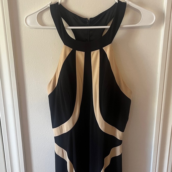 Faviana 7573 Black and Nude Formal Prom Homecoming Wedding Dress size 8 - Picture 5 of 8